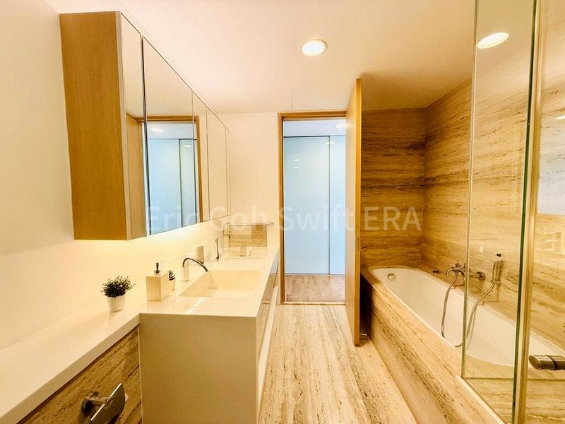 4 Bed Cluster House (Landed) for Sale in Mont Timah - Image 6