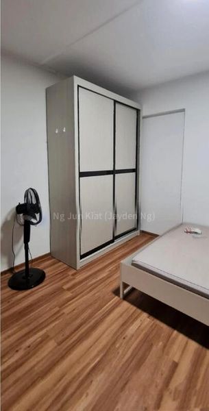 Common Room (HDB) for Rent in  420 Hougang Avenue 10 - Image 2