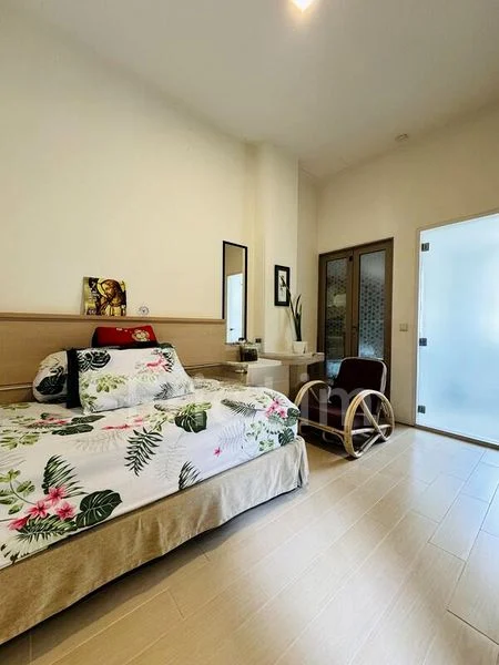 5 Bed Terraced House (Landed) for Sale in  Serangoon Garden Estate - Image 3