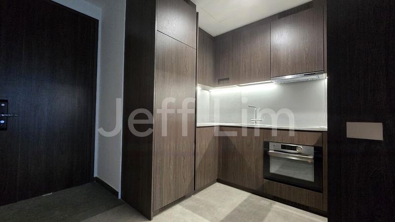 3 Bed Condo for Rent in Midtown Modern - Image 3