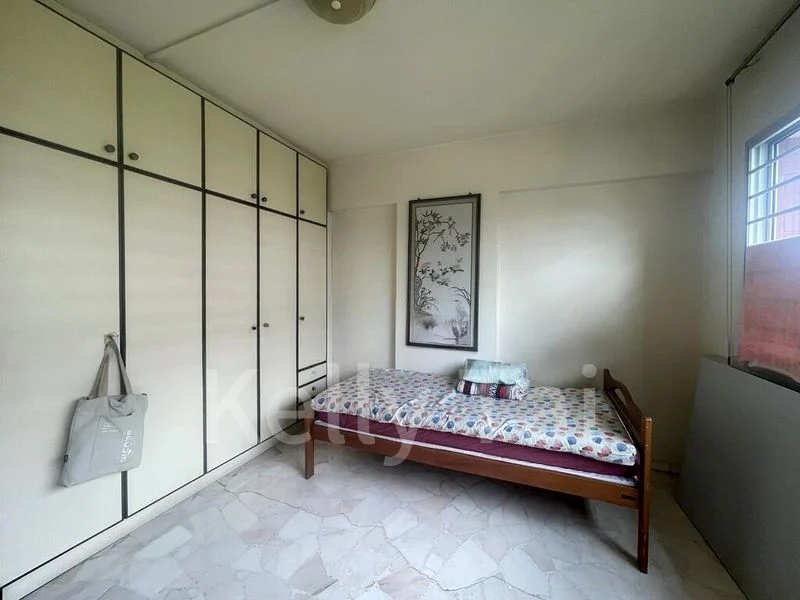 Common Room (HDB) for Rent in  434 Hougang Avenue 8 - Image 4