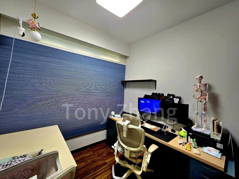 3 Bed Executive Condo for Sale in The Brownstone - Image 7