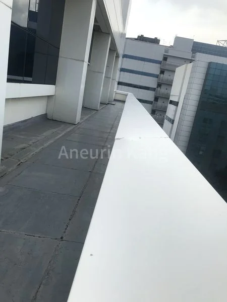 Office for Rent in  Crystal Time Building - Image 8