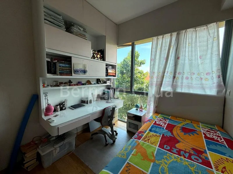 3 Bed Condo for Rent in  The Glades - Image 10