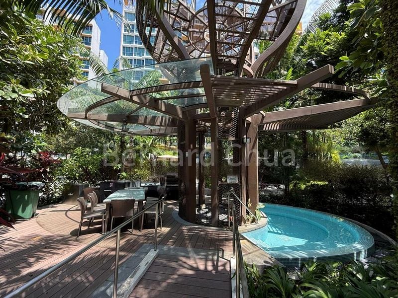 3 Bed Condo for Rent in  The Glades - Image 2