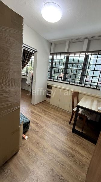 Common Room (HDB) for Rent in  3 Queen's Road - Image 2