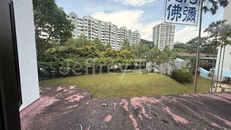 Common Room (HDB) for Rent in  3 Queen's Road - Image 3