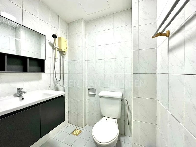 Common Room (Condo) for Rent in  Parc Oasis - Image 8