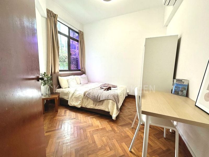 Common Room (Condo) for Rent in  Parc Oasis - Image 1