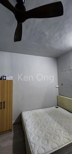 6 Bed Apartment (Condo) for Sale in  Le Regal - Image 4