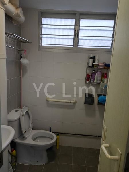 Common Room (HDB) for Rent in  135 Bedok North Street 2 - Image 3