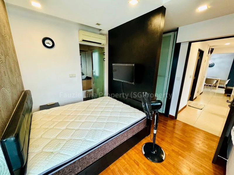 3 Room HDB for Rent in  435A Fernvale Road - Image 1