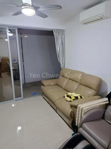3 Bed Condo for Rent in  Flo Residence - Image 2