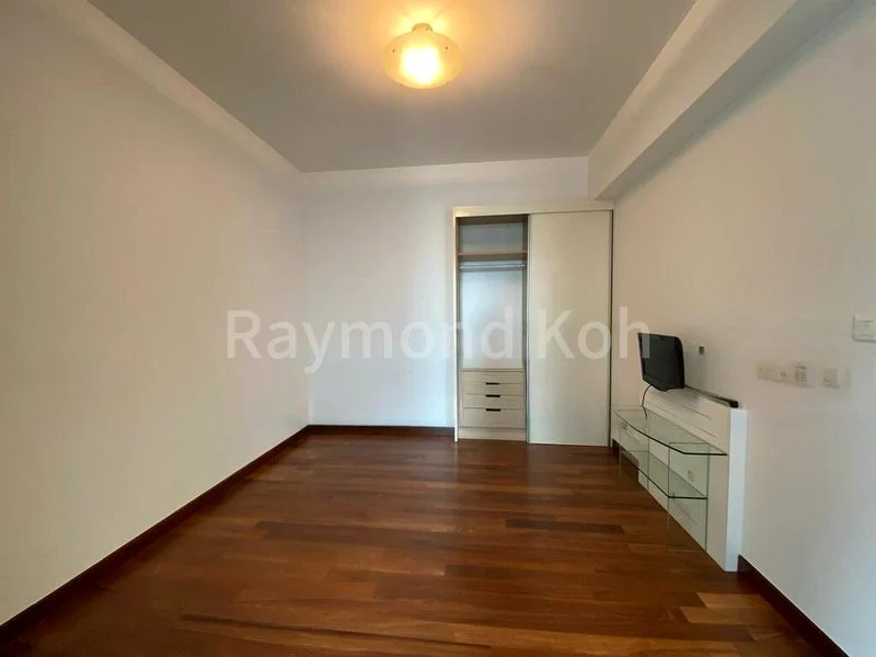 2 Bed Condo for Sale in  The Sail @ Marina Bay - Image 12