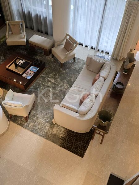 3 Bed Condo for Rent in  The Colonnade - Image 16