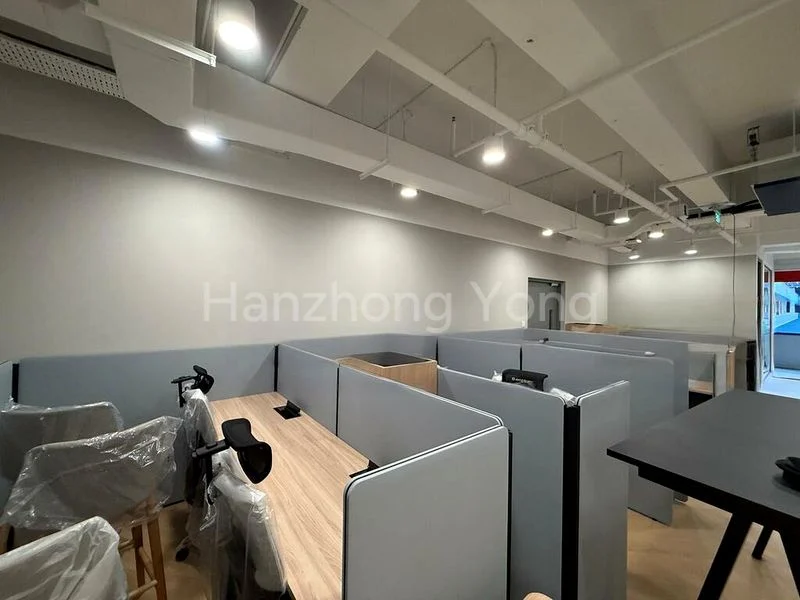 Light Industrial (B1) for Rent: Tanglin Halt Industrial Estate - Image 11