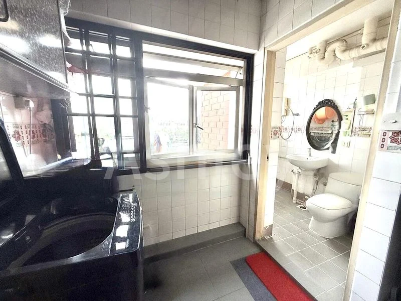 Common Room (HDB) for Rent in  640 Bedok Reservoir Road - Image 4