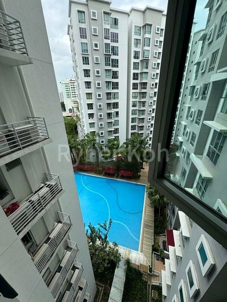 3 Bed Executive Condo for Sale in  Whitewater - Image 4
