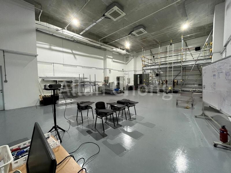 Light Industrial (B1) for Rent: BHCC Space - Image 5