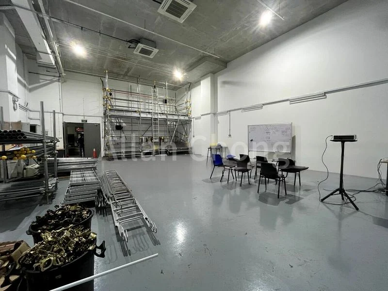 Light Industrial (B1) for Rent: BHCC Space - Image 8