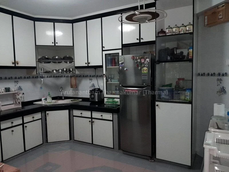 5 Room (5I) HDB for Sale in  896A Woodlands Drive 50 - Image 5