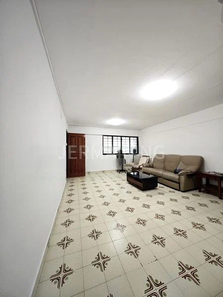 4 Room (4NG) HDB for Rent in  436 Ang Mo Kio Avenue 10 - Image 4