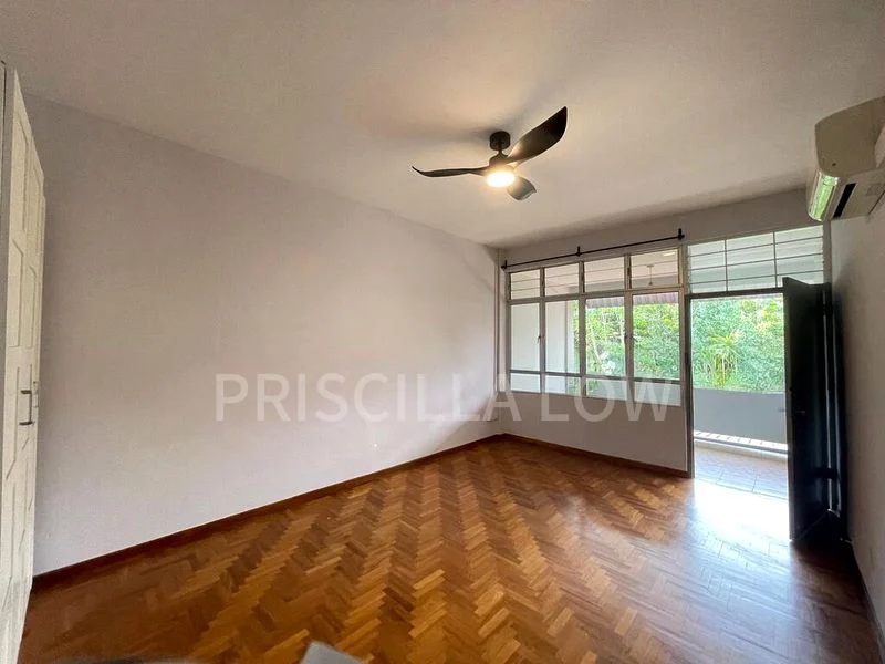 3 Bed Semi-Detached House (Landed) for Rent in  Chestnut Gardens - Image 7