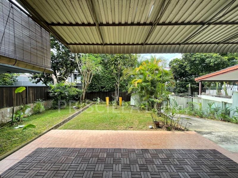 3 Bed Semi-Detached House (Landed) for Rent in  Chestnut Gardens - Image 11