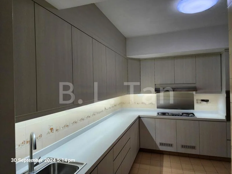 3 Bed Condo for Rent in  Clementi Park - Image 2