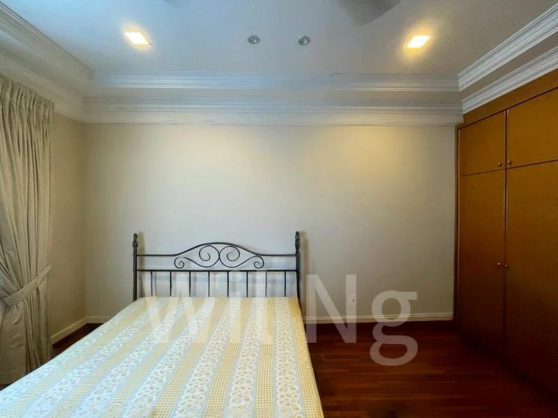 6 Bed Bungalow (Landed) for Sale in  YGK Garden - Image 5