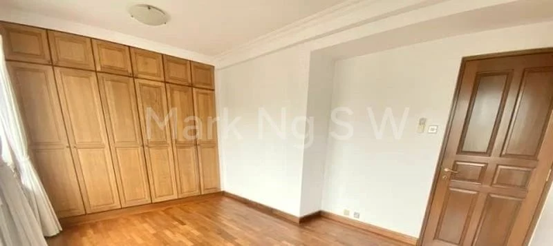 3 Bed Condo for Rent in  Hullet Rise - Image 3