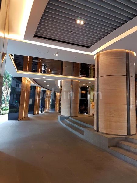 Food & Beverage for Rent: Plus, 1,500 Sq Ft Restaurant Space on 5th Avenue - Image 2