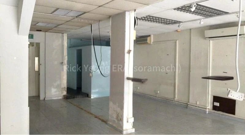 Shop / Shophouse for Rent: 326 Jurong East Street 31 - Image 2