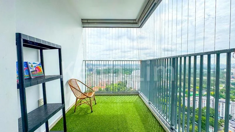 4 Room (4STD) HDB for Sale in  311C Clementi Avenue 4 - Image 1