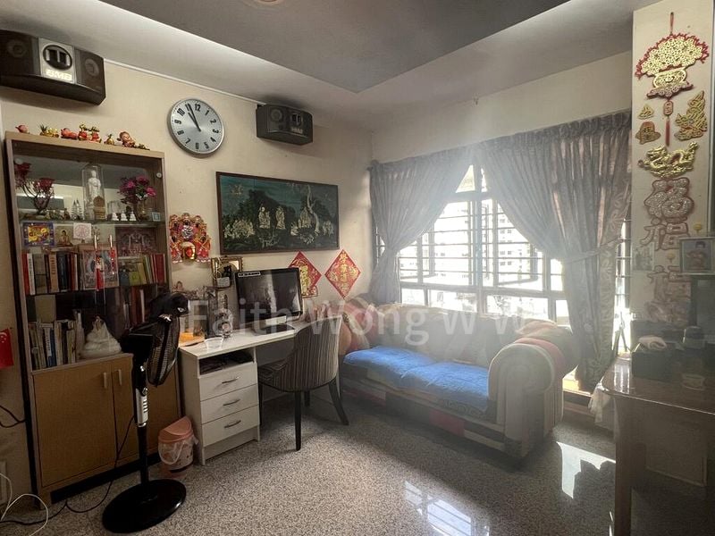 4 Room (4A) HDB for Sale in 47 Jalan Tiga - Image 4