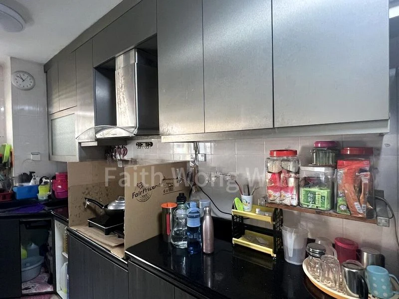 4 Room (4A) HDB for Sale in 47 Jalan Tiga - Image 5