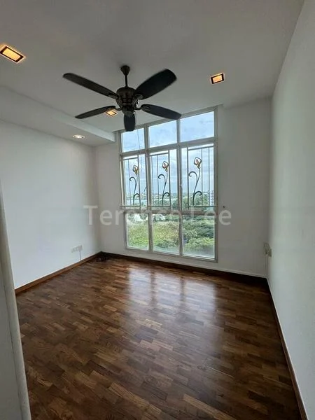 3 Bed Condo for Rent in  Lilydale - Image 8