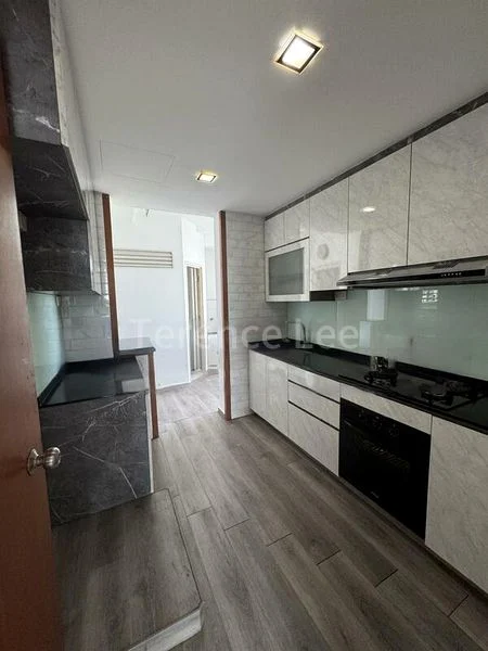 3 Bed Condo for Rent in  Lilydale - Image 7