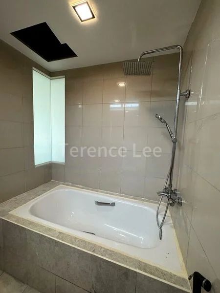 3 Bed Condo for Rent in  Lilydale - Image 11