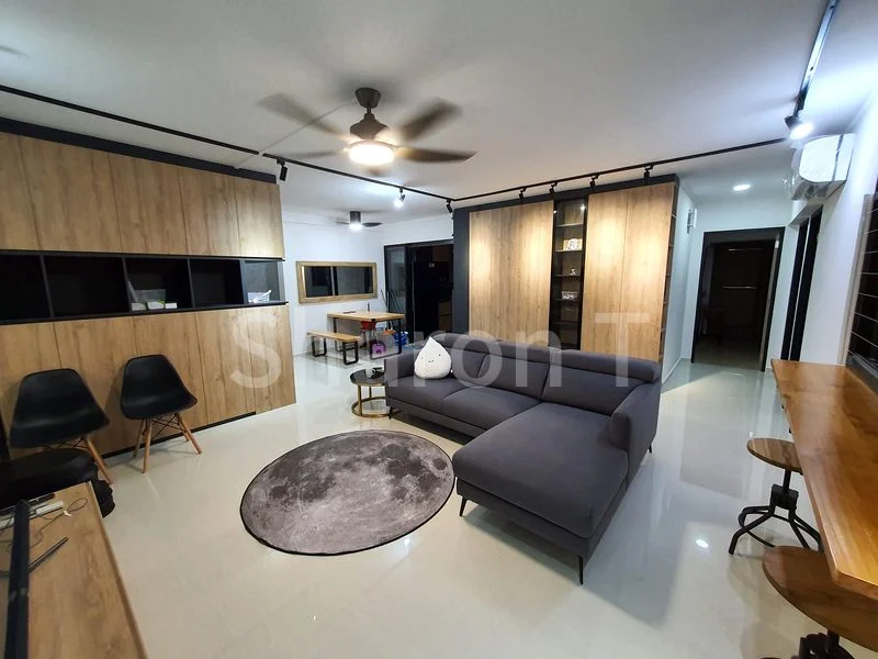 5 Room (5I) HDB for Rent in  612 Senja Road - Image 1