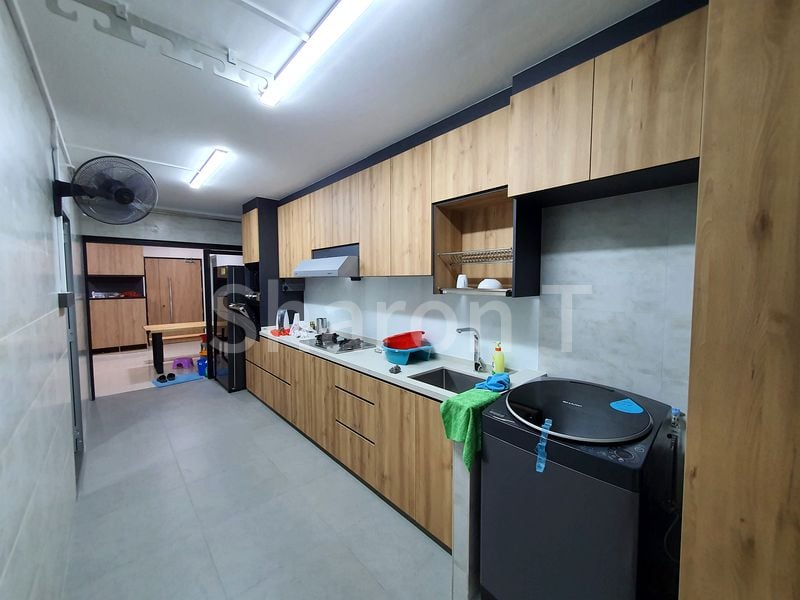 5 Room (5I) HDB for Rent in  612 Senja Road - Image 4