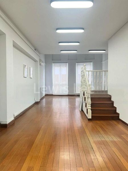 Shop / Shophouse for Rent: Retail | Services | Light F&B @ Amoy Street - Image 3