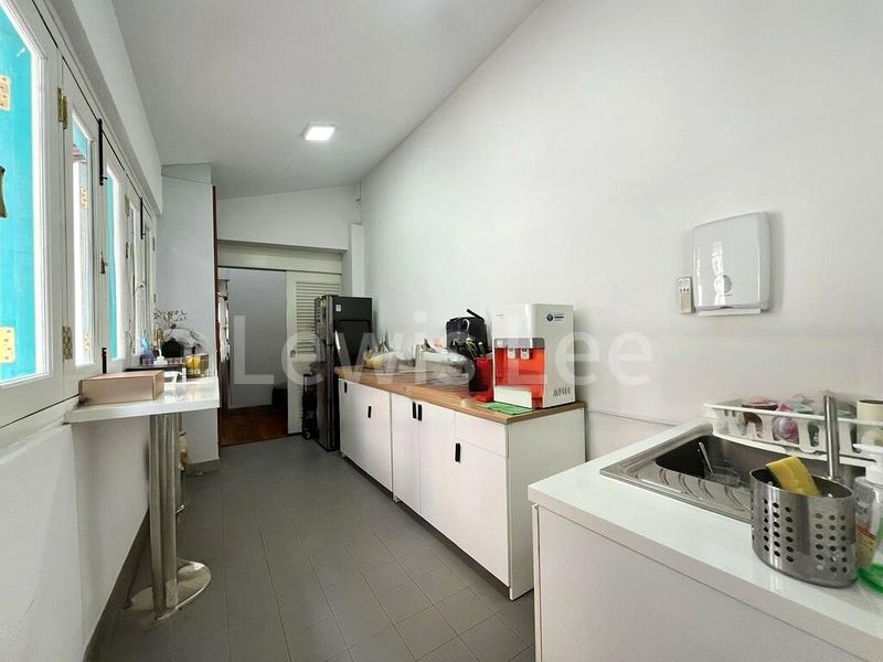 Shop / Shophouse for Rent: Retail | Services | Light F&B @ Amoy Street - Image 4