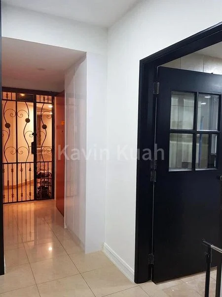 4 Bed Condo for Sale in  Regent Grove - Image 2