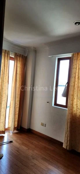 6 Bed Terraced House (Landed) for Rent in  Eng Kong Park - Image 4
