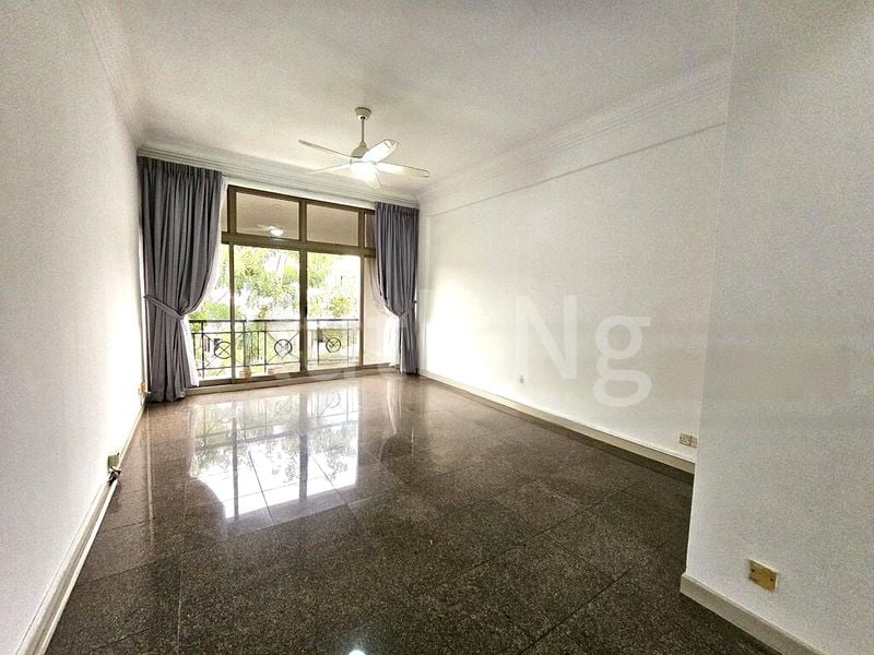 3 Bed Condo for Rent in  Banyan Condominium - Image 3