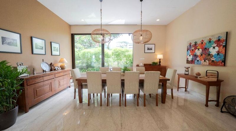 7 Bed Bungalow (Landed) for Sale in  Hillcrest Road - Image 5