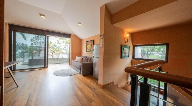 7 Bed Bungalow (Landed) for Sale in  Hillcrest Road - Image 9