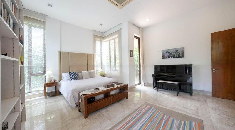 7 Bed Bungalow (Landed) for Sale in  Hillcrest Road - Image 11