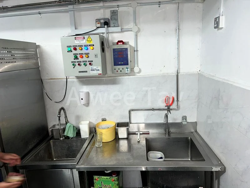 Studio Shophouse (Landed) for Rent in  Desker Road Conservation Area - Image 4